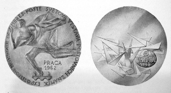 Výstavní medaile Praga 1962 - vlevo avers, vpravo revers